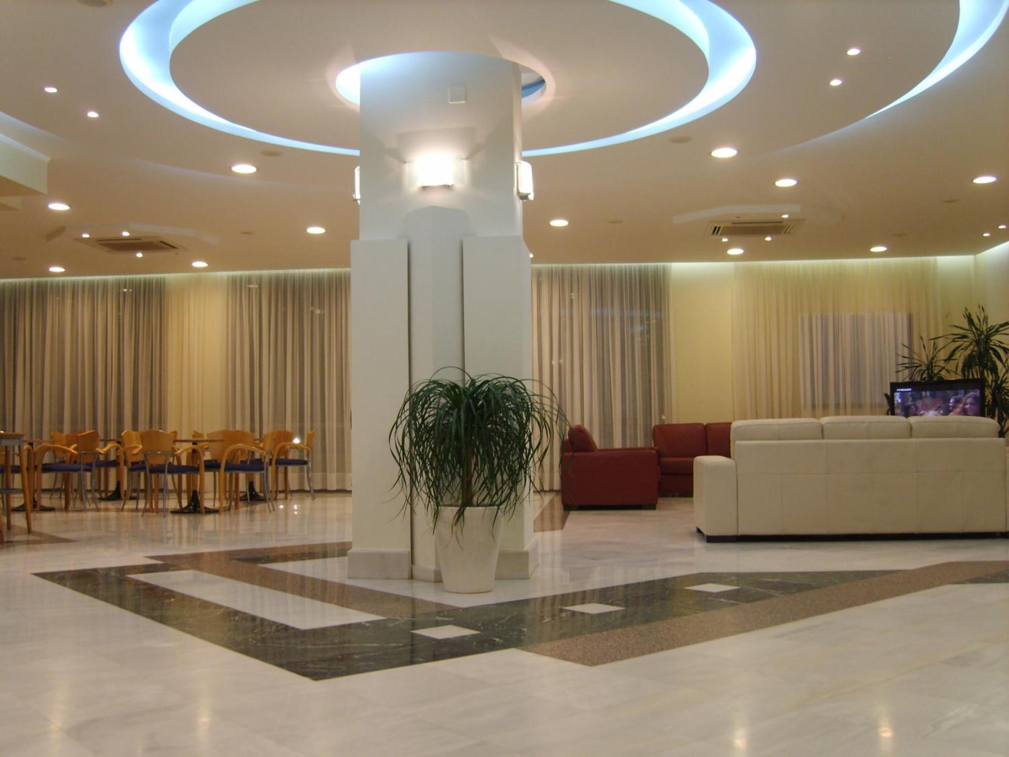 Atlantica Yakinthos Hotel Kato Daratso Luaran gambar