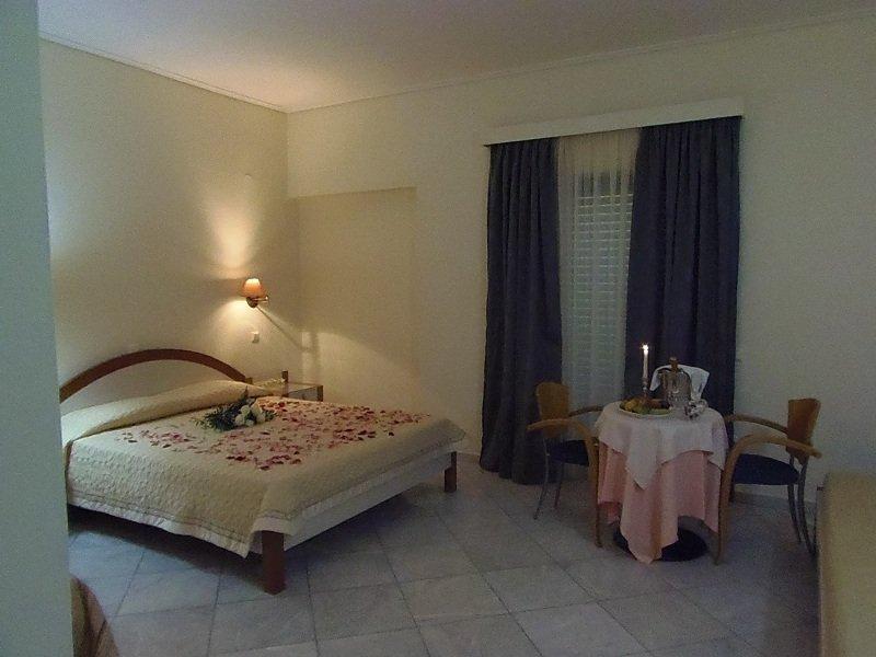 Atlantica Yakinthos Hotel Kato Daratso Luaran gambar