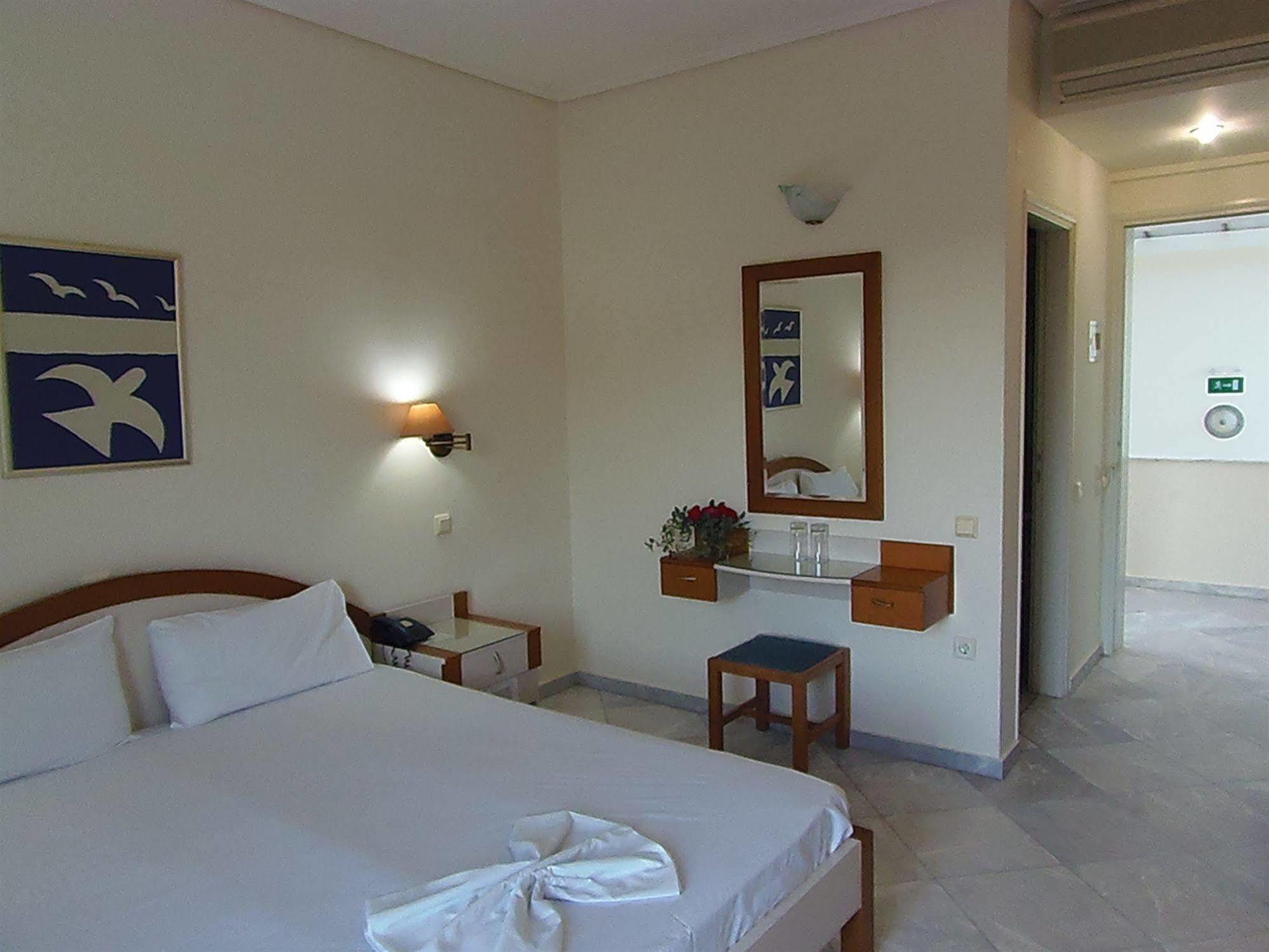 Atlantica Yakinthos Hotel Kato Daratso Luaran gambar